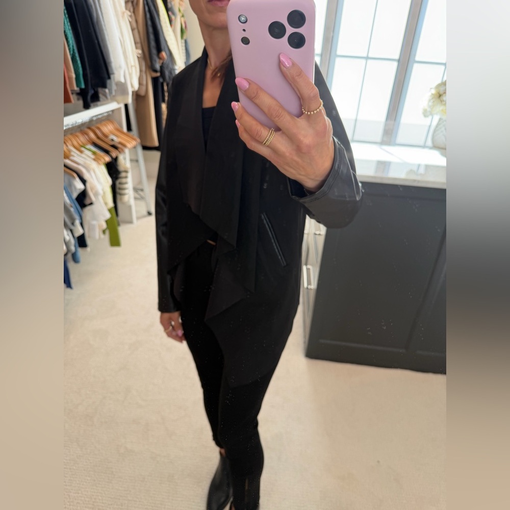 fab'rik Black Women's drape Jacket with Faux Leather Sleeves New - Picture 4 of 7